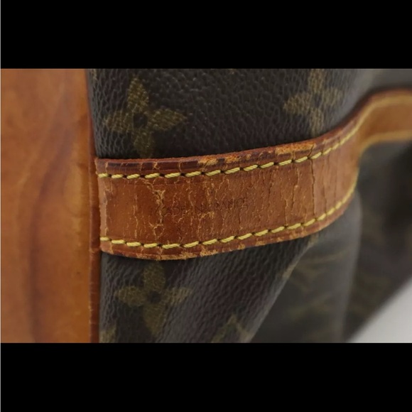 Louis Vuitton Petit Noe Vintage Monogram Shoulder Bag - Picture 10 of 15